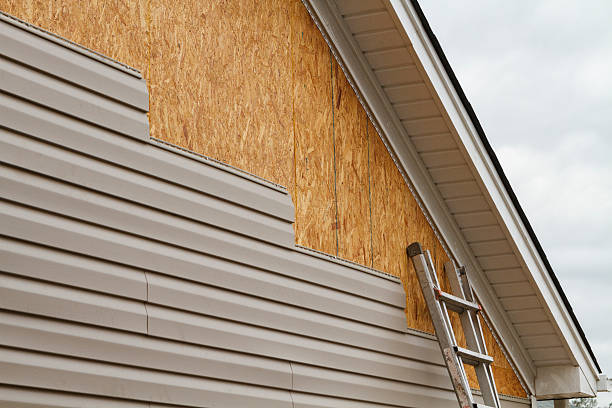 Professional Siding Contractor technician working in Salley, SC